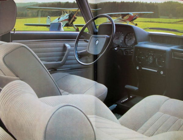 BMW 528 - 520 i Modelprogram 1976 Carbrochure (10303)